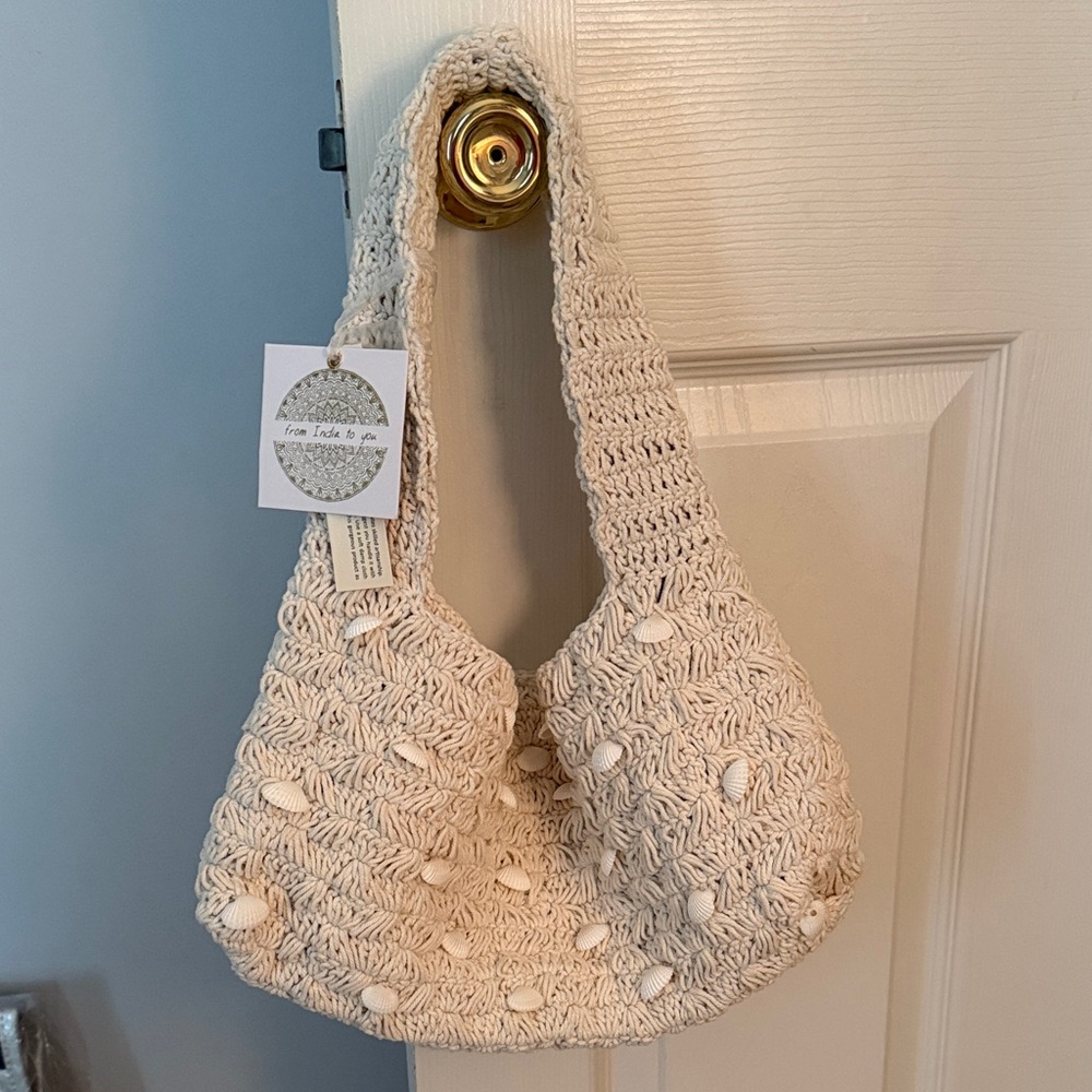 Seashell Shoulder Bag NWT